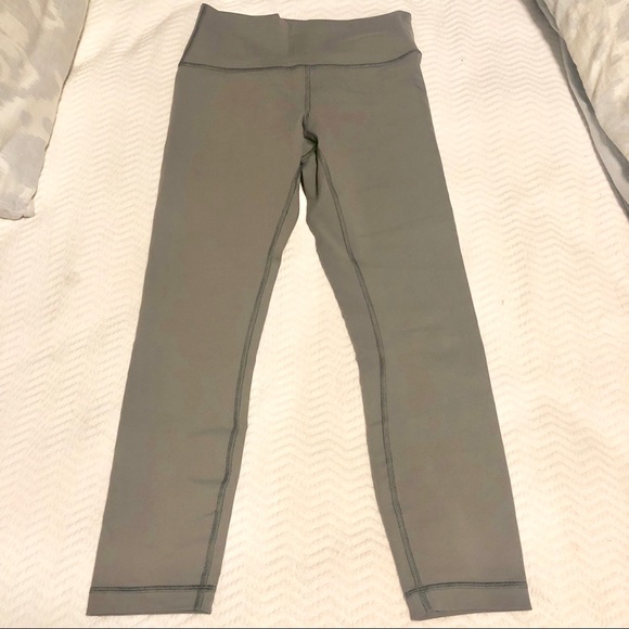 lululemon athletica Pants - Grey crop lululemon leggings.